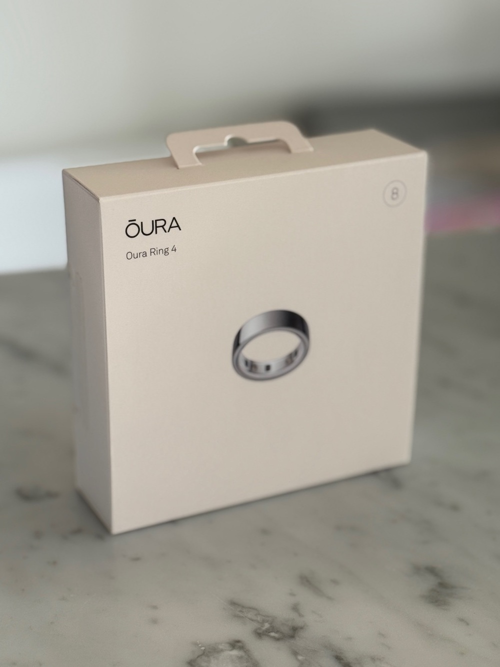 Oura Ring 4 - Silver - Size 8
Brand New in Box!